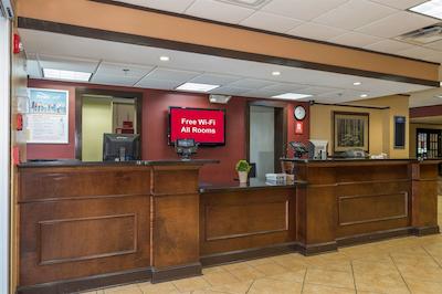 رد روف این کلومبوز فنیکس سیتی