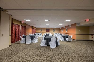 رد روف این کلومبوز فنیکس سیتی