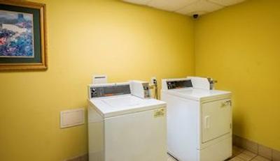 رد روف این کلومبوز فنیکس سیتی