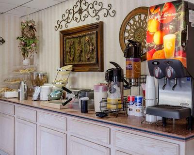 اکنو لج این اند سویتز