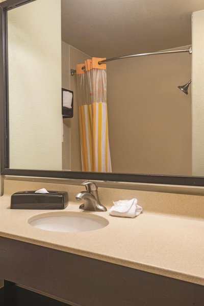 لا کوینتا این اند سویتز هندرسُن-نردیست دنور