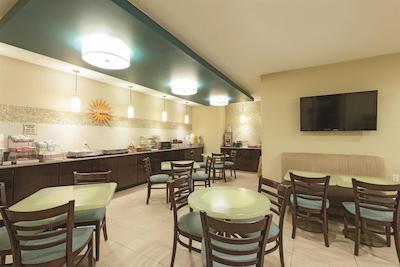 لا کوینتا این اند سویتز هندرسُن-نردیست دنور