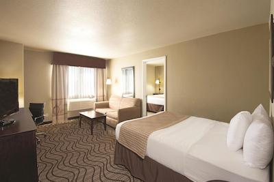 لا کوینتا این اند سویتز هندرسُن-نردیست دنور