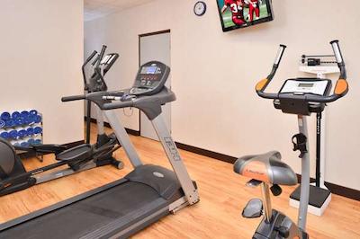 رد روف این اند سویتز وست