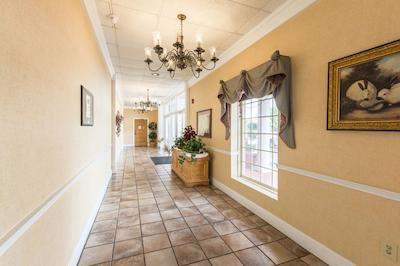 اکنو لج این اند سویتز