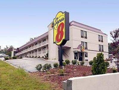 سوپر 8 رالای دونتون اسود