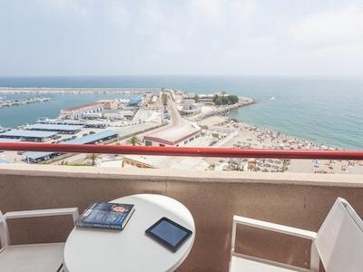 هتل ال پورتو بای پیر اند واکانسز