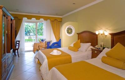 ال پاناما کنونشن سنتر اند کاسینو