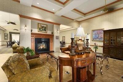 هموود سویتز بای هیلتون هوستون ایاه آیرپرت بلتو 8