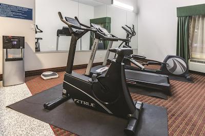 لا کوینتا این تامپا اسود