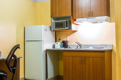 ردو این اند سویتز