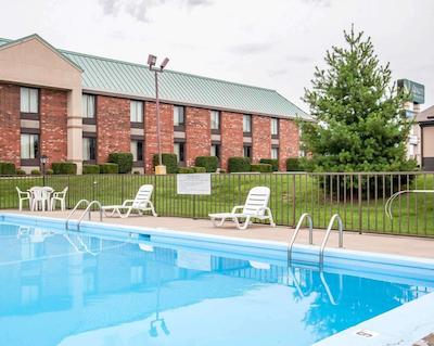 کوالیتی این اند سویتز نرد