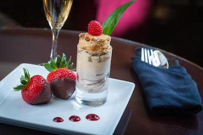 ریچمند ماریت شرت پومپ