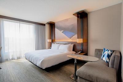 ریچمند ماریت شرت پومپ