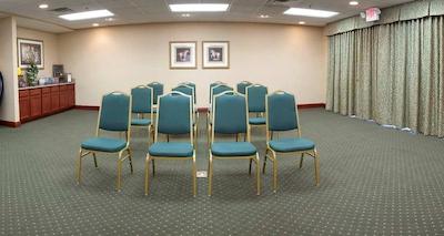 هموود سویتز بای هیلتون لکسینگتون