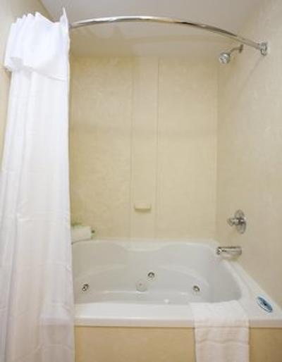 هموود سویتز بای هیلتون لکسینگتون