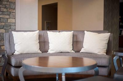 هموود سویتز بای هیلتون لکسینگتون