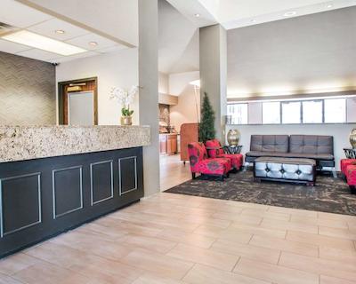 کلارین این اند سویتز