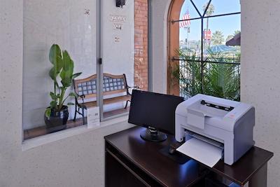 امریکاز بست والو این لما لج