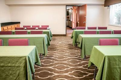 کمفرت سویتز نرد آلبوکرک بالون فیستا پارک