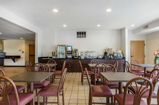 اکنو لج این اند سویتز