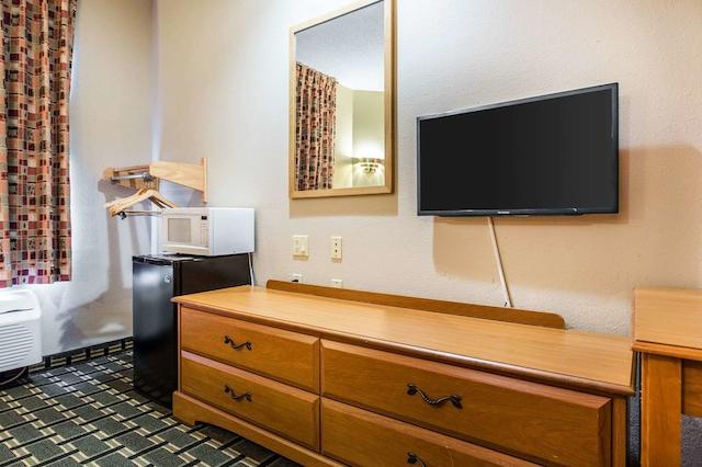 اکنو لج این اند سویتز