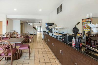 اکنو لج این اند سویتز