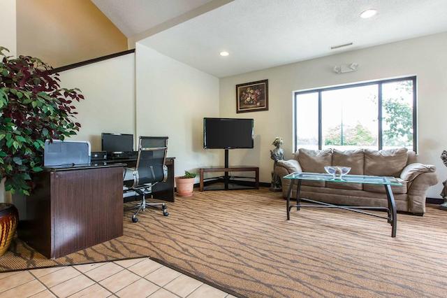 اکنو لج این اند سویتز