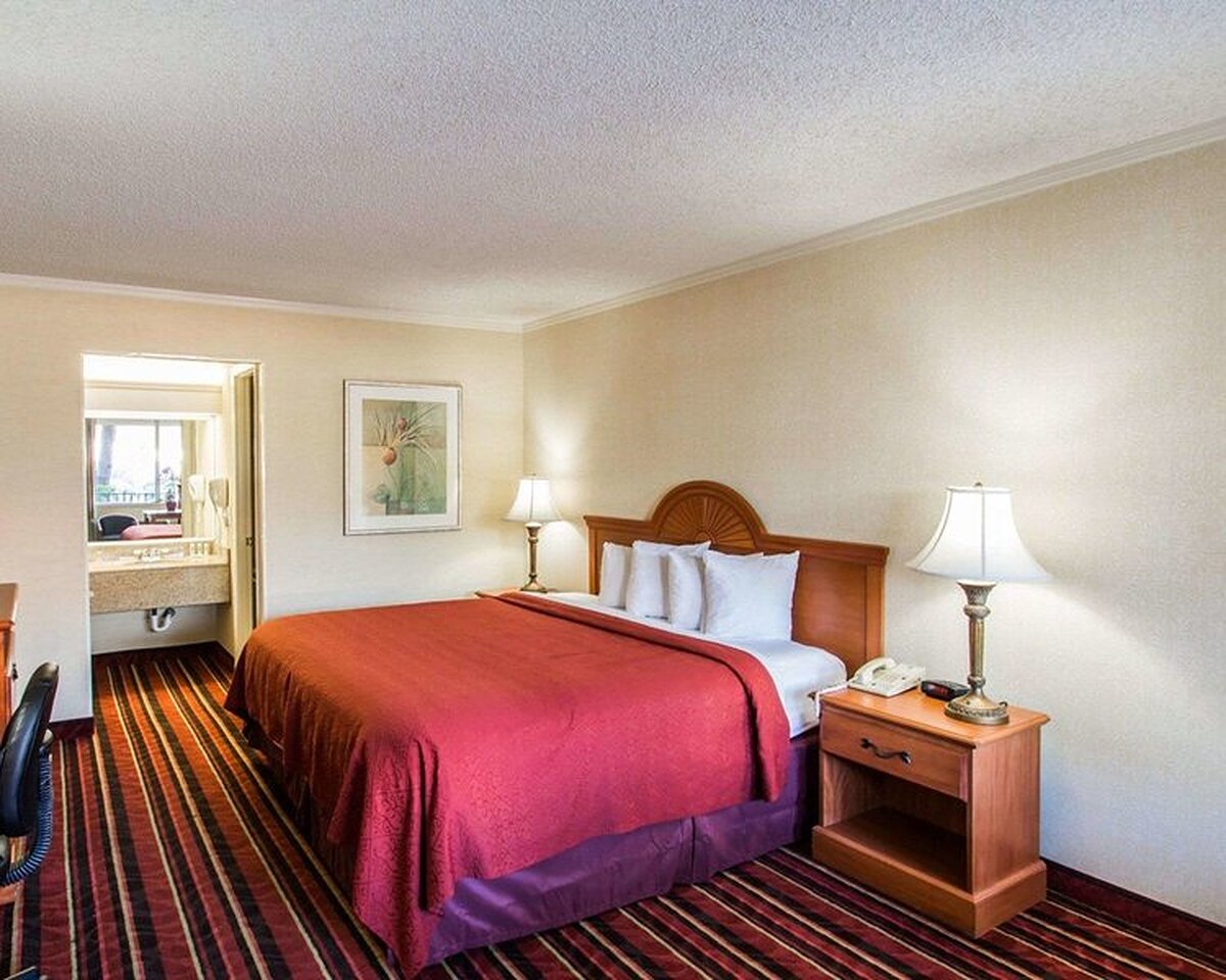 Quality Inn South at The Falls