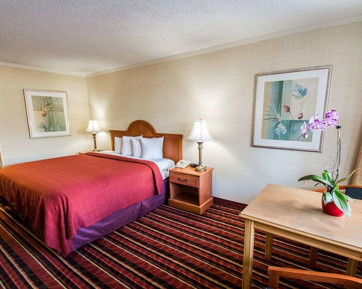 Quality Inn South at The Falls