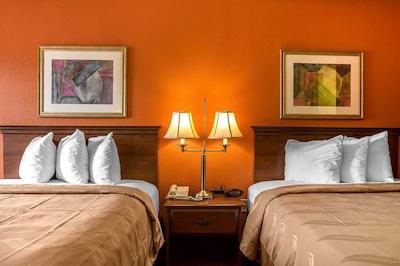 کوالیتی این دونکان اسپارتانبورگ وست