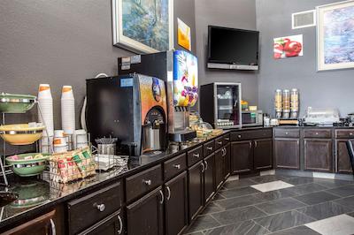 کوالیتی این دونکان اسپارتانبورگ وست