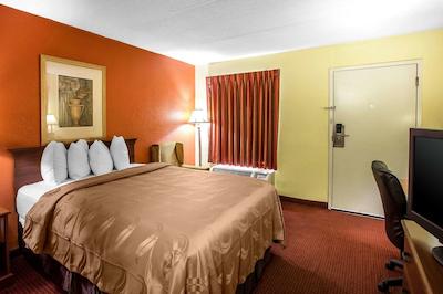 کوالیتی این دونکان اسپارتانبورگ وست