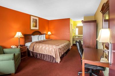 کوالیتی این دونکان اسپارتانبورگ وست