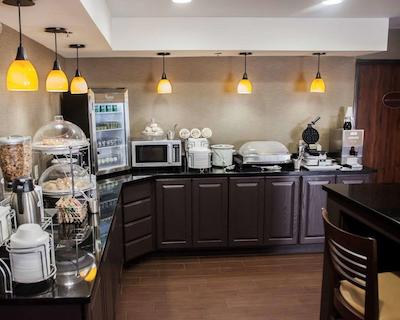 اسلیپ این اند سویتز