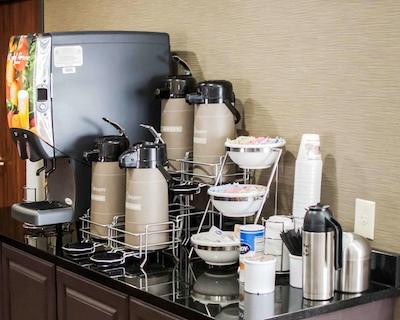 اسلیپ این اند سویتز