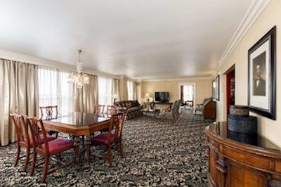 پرسیدنت ابراهام لینکلن اسپرینگفیلد-ا دوبلتری بای هیلتون هتل