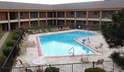 رد روف این اند سویتز اُکلاهما سیتی اسودوست