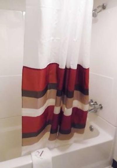 رد روف این اند سویتز اُکلاهما سیتی اسودوست