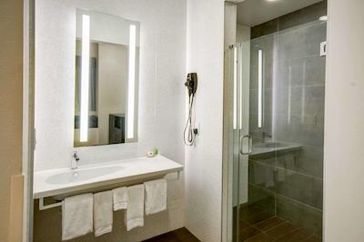 ردو این سنتر سیتی