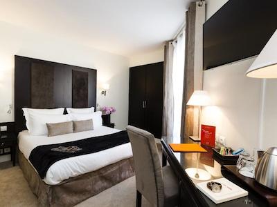 الیسیز باسانو