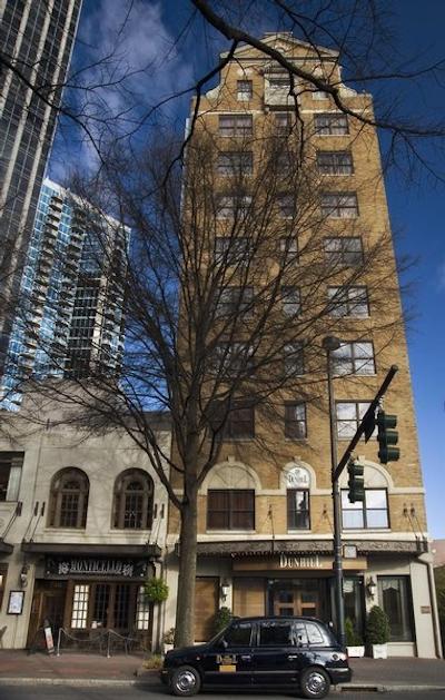 د دونهیل هتل