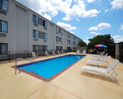 اسلیپ این آیرپرت