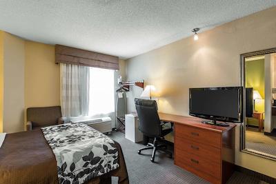 اسلیپ این آیرپرت