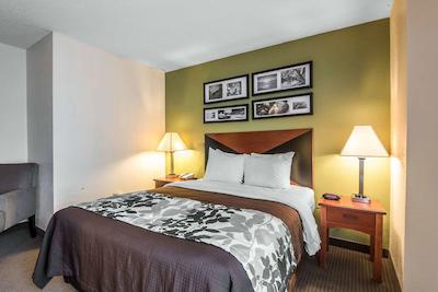 اسلیپ این آیرپرت