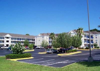 است سویتز اُف امریکا اُرانج پارک