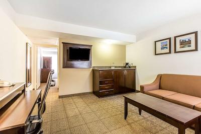 ازول این اند سویتز سان دیگو