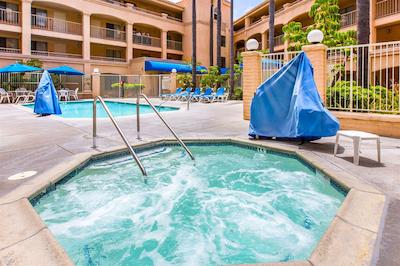 ازول این اند سویتز سان دیگو