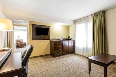 ازول این اند سویتز سان دیگو