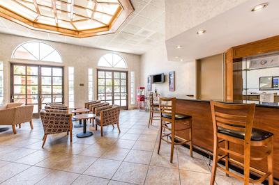 ازول این اند سویتز سان دیگو